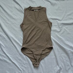 Heart Hips V-Neck Bodysuit in Tan